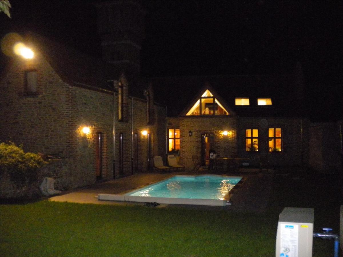 Gite 3 Epis Tour De Charme Peruwelz Exterior photo